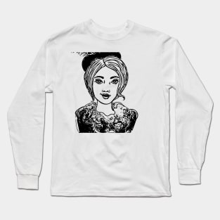 Woman in a hat Long Sleeve T-Shirt